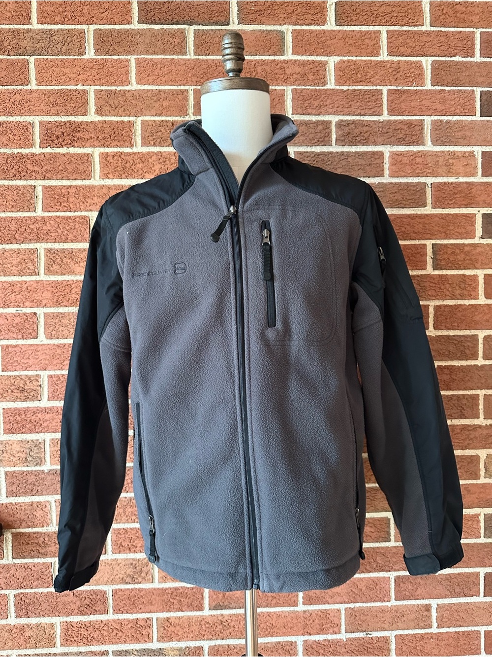 Free Country Men’s Gray/Black Full Zip Fleece Jacket Stand-Up Collar, M